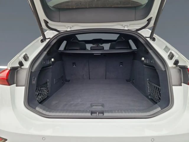 Audi A6 e-tron Avant Quattro S-Line