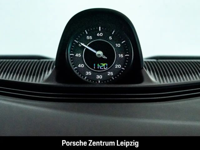 Porsche Taycan 4S Cross Turismo