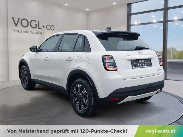 Fiat 600e Hybrid ICON T-Gen3 110