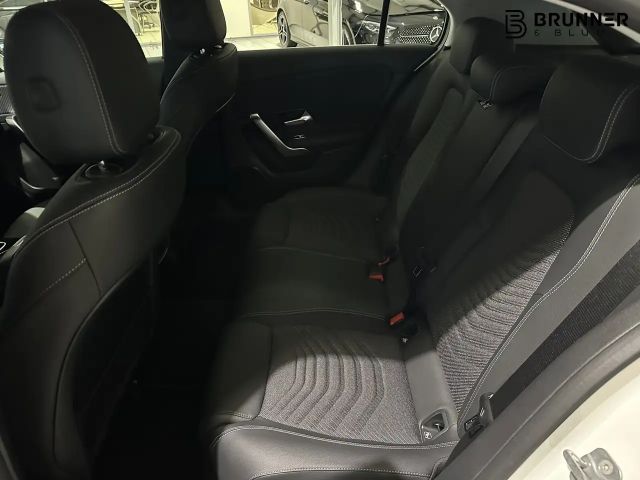 Mercedes-Benz A 180 Progressive
