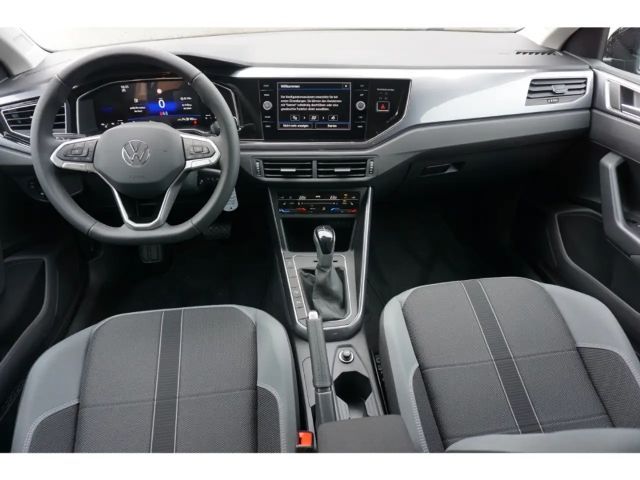 Volkswagen Polo 1.0 TSI DSG IQ.Drive Style