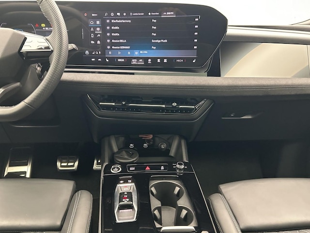 Audi Q6 e-tron Quattro