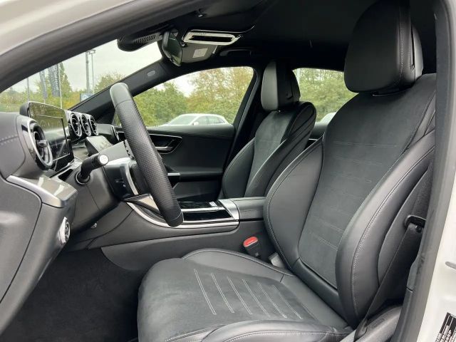 Mercedes-Benz C 400 AMG Line Sedan