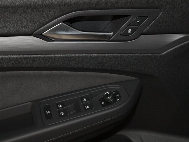 Volkswagen Golf 1.5 TSI Style