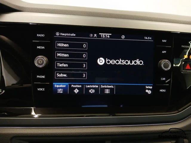 Volkswagen Polo 1.0 TSI DSG IQ.Drive R-Line