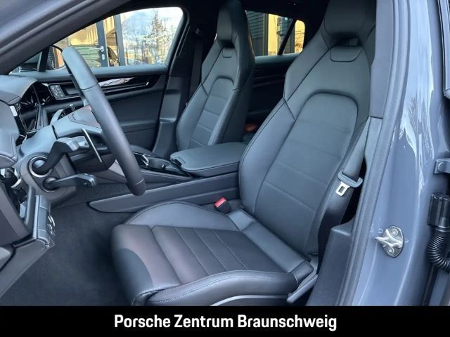 Porsche Panamera 4 E-Hybrid