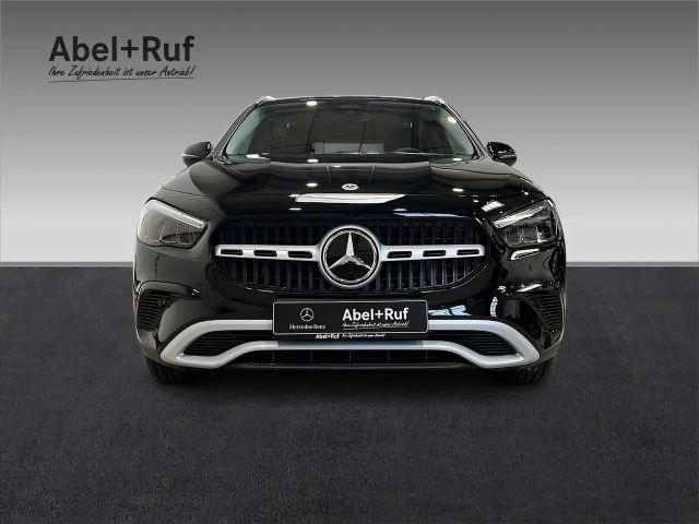 Mercedes-Benz GLA 200 GLA 200 d