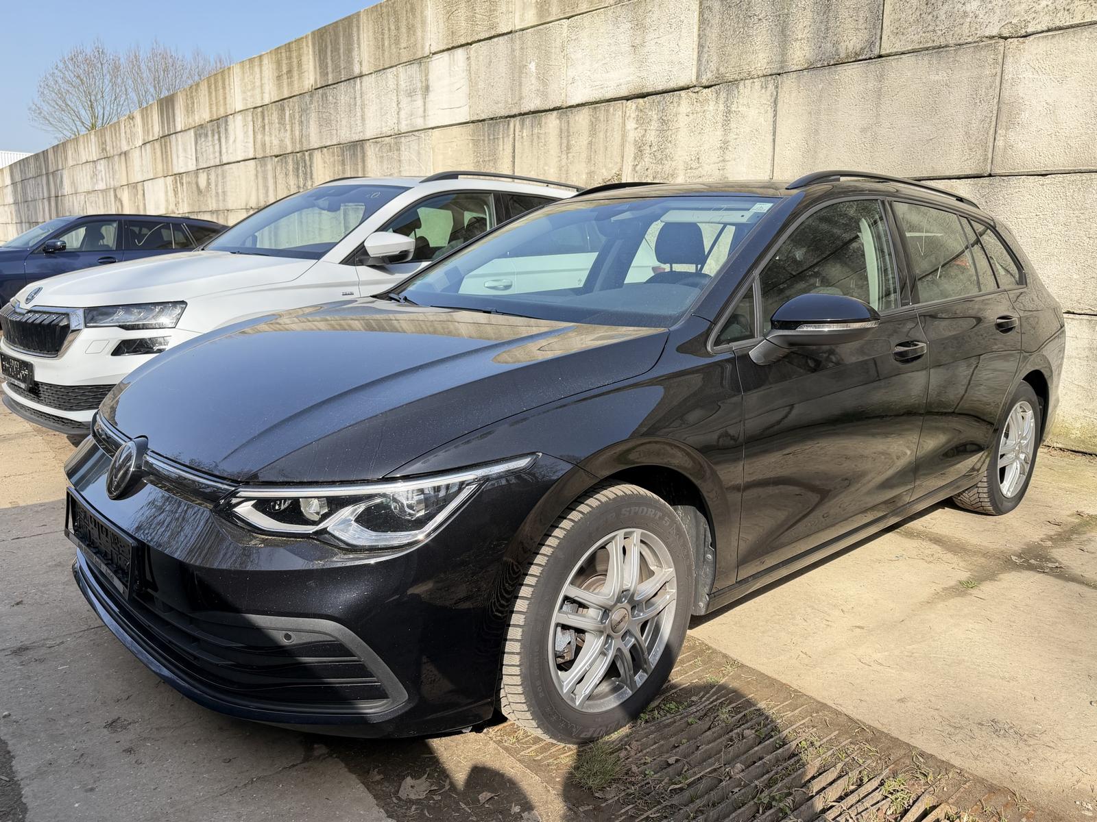 Volkswagen Golf 2.0 TDI DSG Life Variant