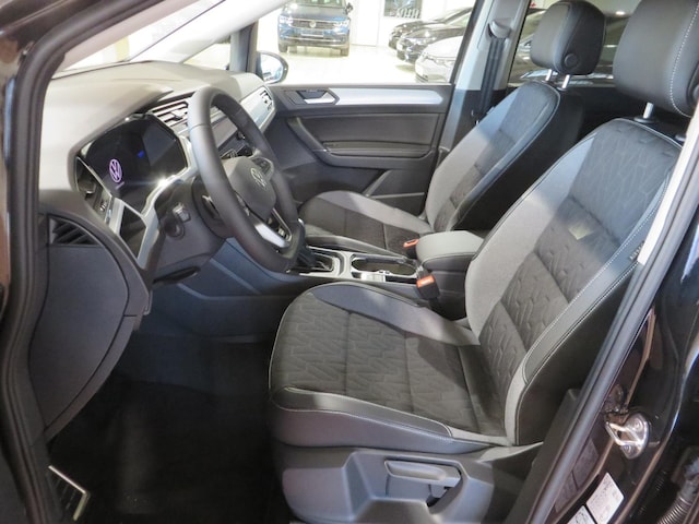 Volkswagen Touran 2.0 TDI DSG R-Line