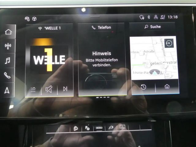 Audi Q8 e-tron 55 Business Quattro