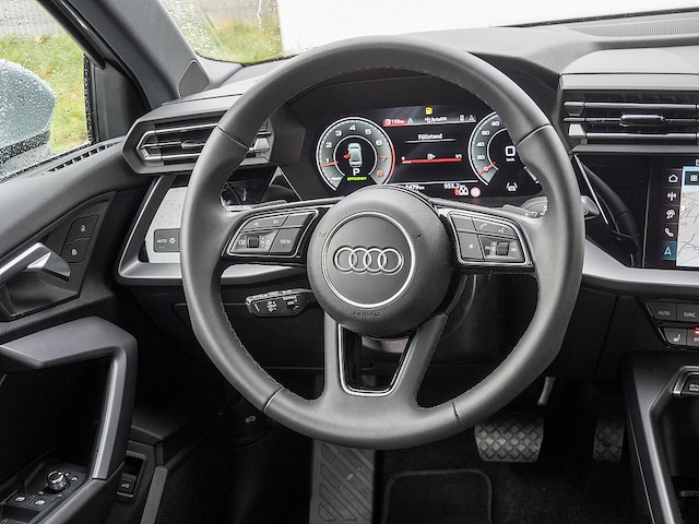 Audi A3 30 TFSI S-Tronic Sedan