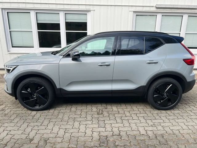 Volvo XC40 Plus