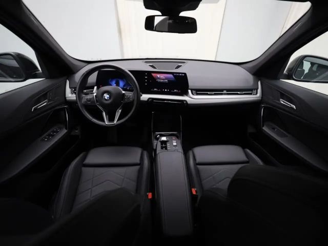 BMW X1 AUTOMAAT - NAVI - LED