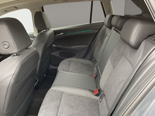 Volkswagen Golf DSG Style Variant