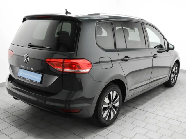Volkswagen Touran 1.5 TSI DSG Move