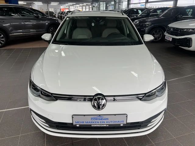 Volkswagen Golf 2.0 TDI Golf VIII Life Variant