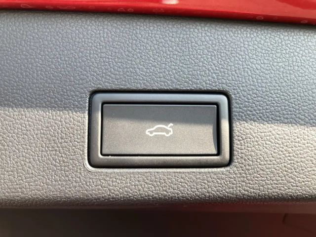 Volkswagen Golf DSG Sport Variant