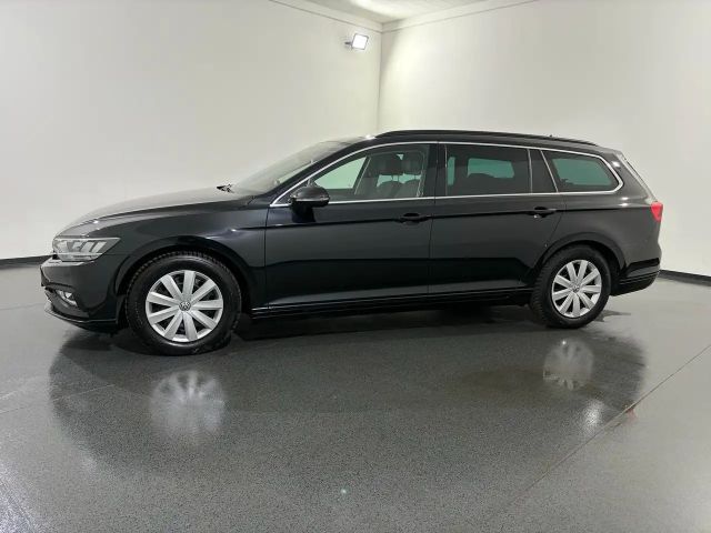 Volkswagen Passat 2.0 TDI Business DSG Variant