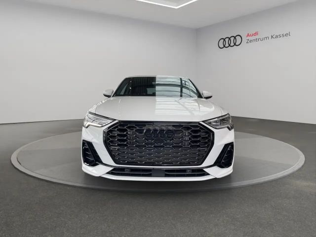 Audi Q3 35 TFSI S-Line