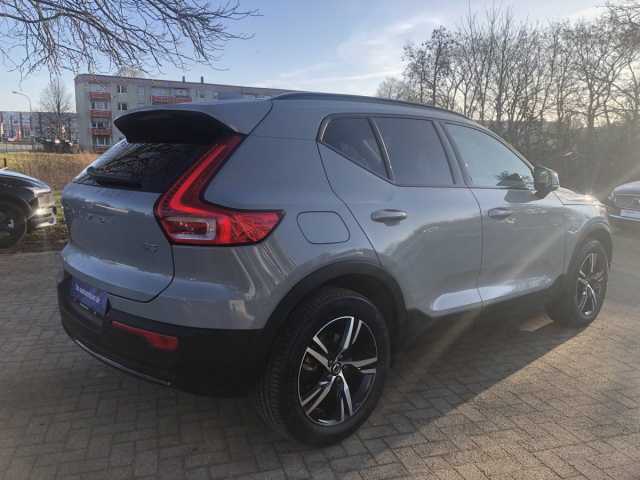 Volvo XC40 Dark Plus