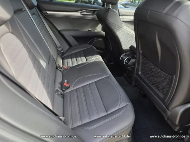 Alfa Romeo Stelvio Q4 Veloce