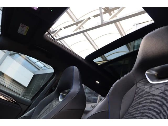 Volkswagen Tiguan 1.5 eTSI IQ.Drive R-Line