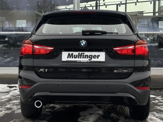 BMW X1 s18i DKG-Aut. Navi Kamera Sitzh. ParkAss.AHK PDC