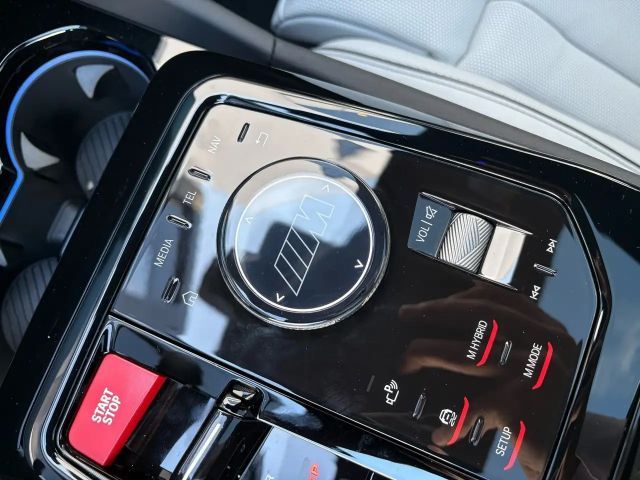 BMW M5 Touring Akrapovic KW V4 M-Performance