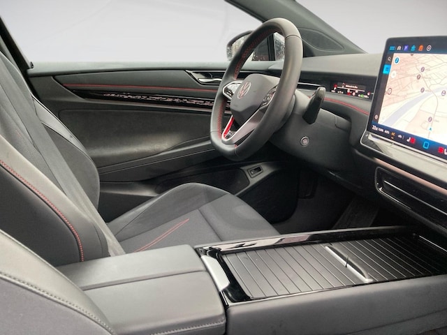 Volkswagen ID.7 340PS 4M NP.76T ACC.5J-G.WÄRMEPUMPE.AHK.AREA-VIEW.NAVI.HUD.LED.LKRD-HZ