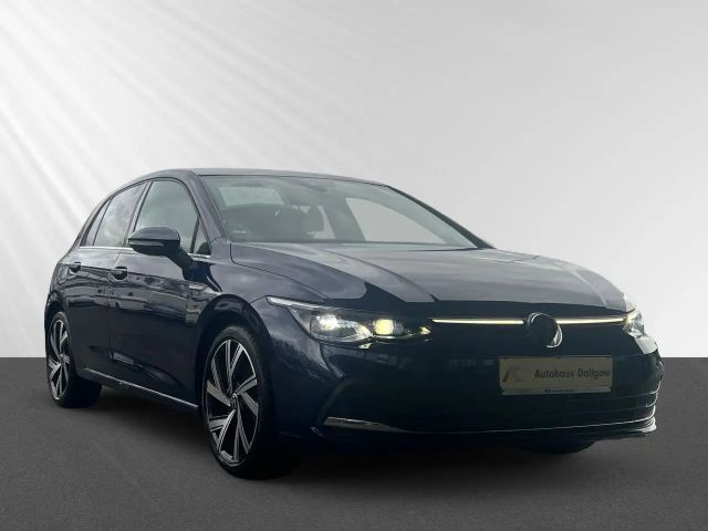 Volkswagen Golf 1.5 eTSI DSG