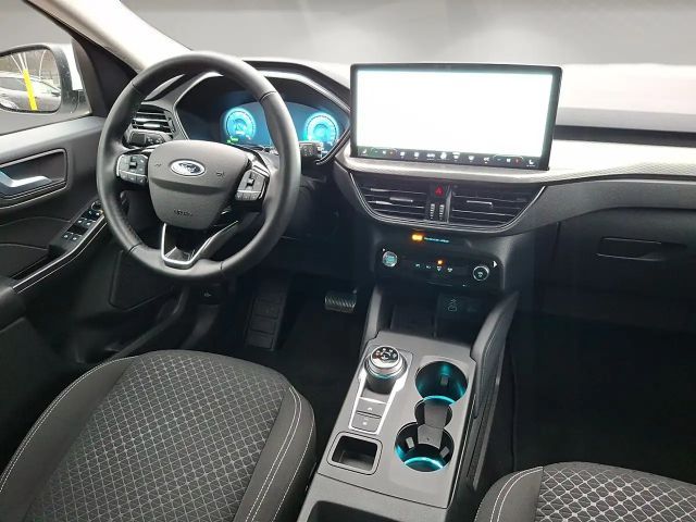 Ford Kuga Hybrid Titanium