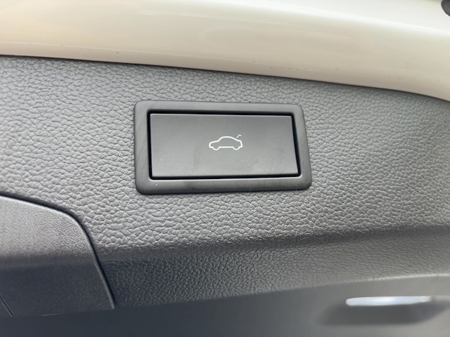 Volkswagen Passat 2.0 TDI R-Line Variant