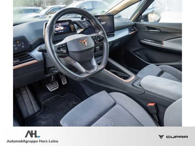 Cupra Born ALU 19''+DCC+PANO+360° KAMERA+AR HUD+KEYLESS+BEATS AUDIO+TECH M+KLIMA+NAVI