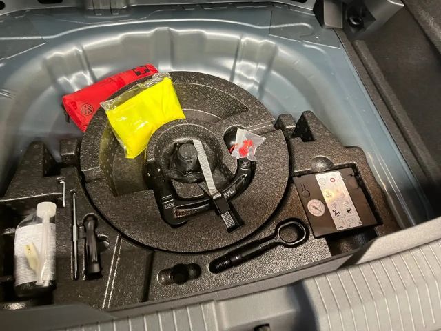 Volkswagen T-Roc 1.5 TSI DSG Life