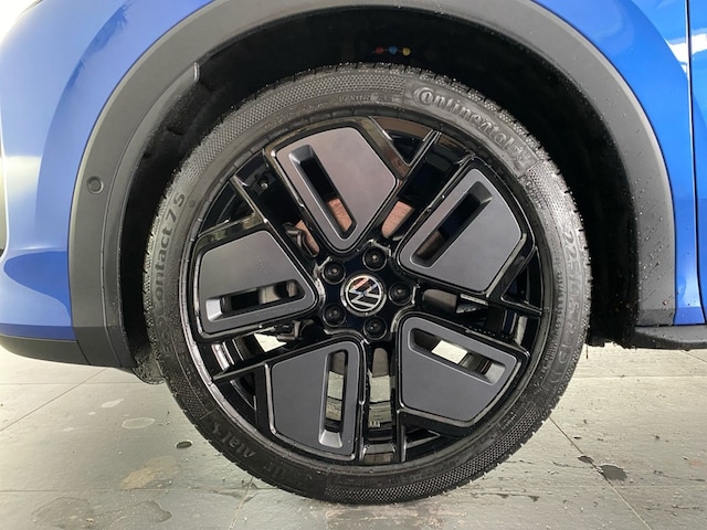 Volkswagen T-Roc 1.5 eTSI DSG R-Line