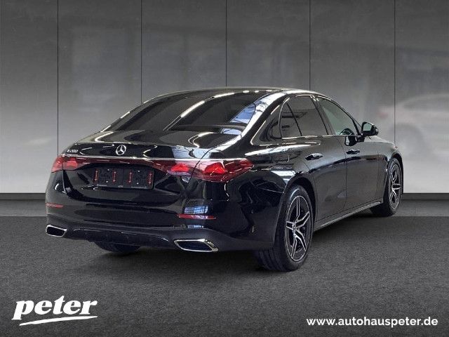 Mercedes-Benz E 200 AMG Line Sedan