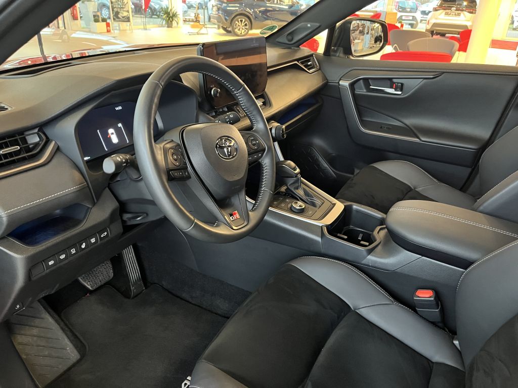 Toyota RAV4 5-deurs GR Plug-in