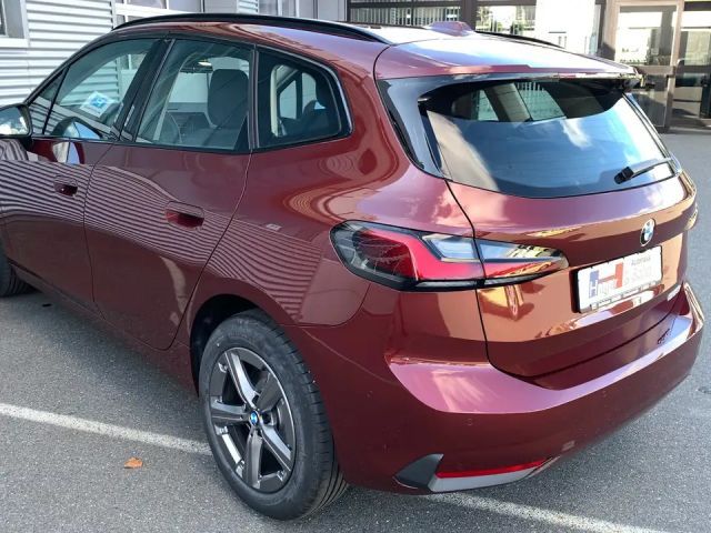 BMW 220 220i Active Tourer