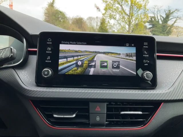 Skoda Kamiq 1.0 TSI Monte Carlo