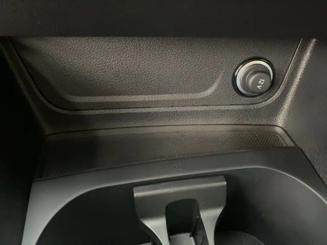 Audi Q2 35 advanced *DSG*LED*Navi*SHZ*PDC*LMF 17 Zoll*