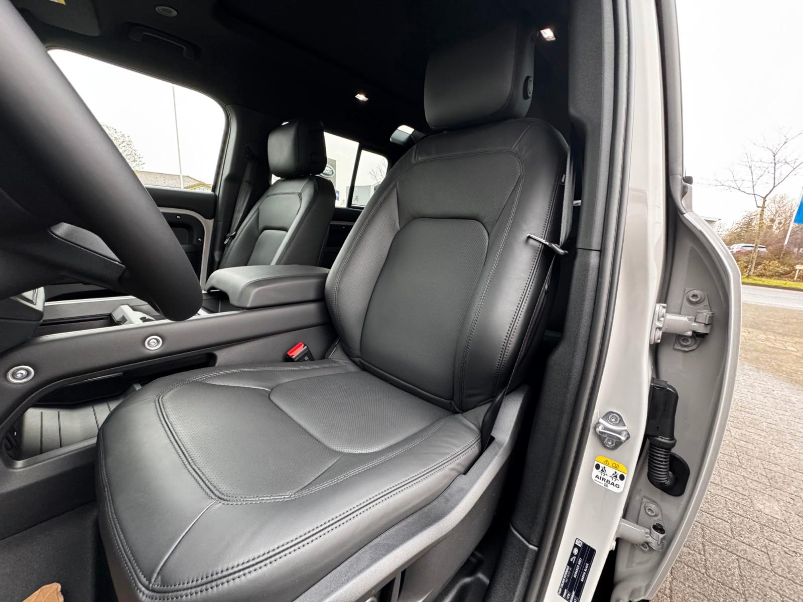 Land Rover Defender 110 Dynamic HSE