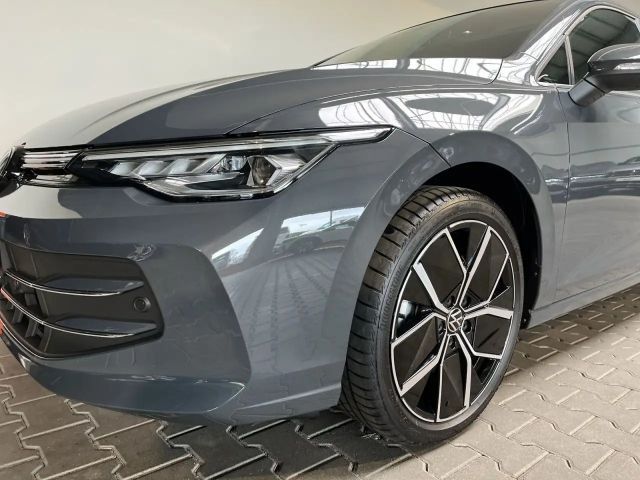 Volkswagen Golf 1.5 eTSI DSG