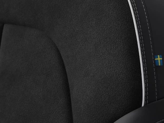 Volvo XC40 Dark Plus