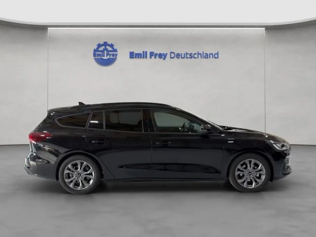 Ford Focus ST Line Wagon