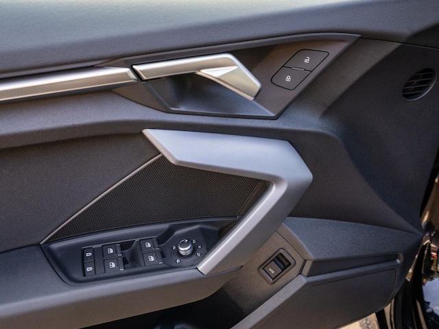 Audi A3 30 TFSI S-Tronic Sportback