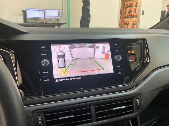 Volkswagen Polo Polo 1.0     R-L  BT081 TSID7F