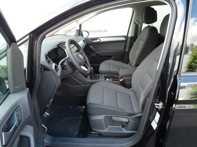 Volkswagen Touran 1.5 TSI DSG IQ.Drive Move