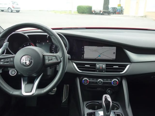 Alfa Romeo Giulia Q4 Veloce