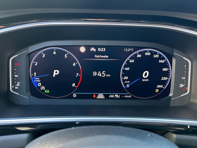 Volkswagen T-Roc 1.5 TSI DSG R-Line