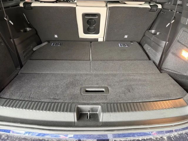 Renault Espace Hybrid Iconic